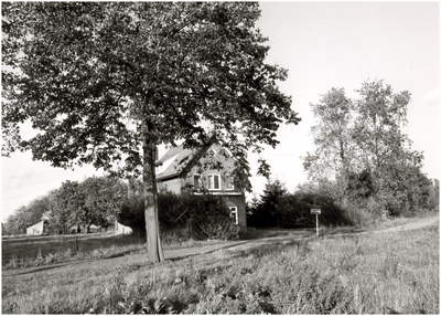 Landhuis fam. Jacobs in Cobbeek Nr. 40 in Veldhoven, later omgenummerd naar Heike 33