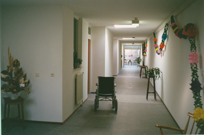 Serie van 2 foto's van het zorgcentrum Peeljuweel in Someren-Eind