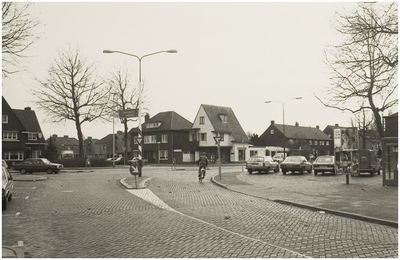 't Bijsterveld, gezien vanuit de Willem Prinzenstraat. Linksmidden Bakelsedijk, midden Wethouder Hamacherplein. Rechtsmidden Burgemeester van Houtlaan