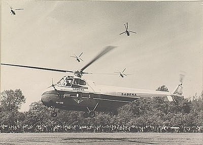 Een demonstratie van helikopter Likoisky S 51 met gezagvoerder Blondiaeu