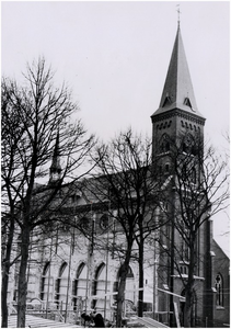 Bouw St. Lambertuskerk en sloop oude St. Lambertuskerk (O.L. Vrouw ter Eik), Kapelstraat