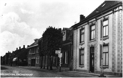 Witte woonhuis van Louis Schats Doprstraat 25, Christ Kuipers Kromstraat 4, J. v.d. Langenberg Assurantiën Kromstraat 6,