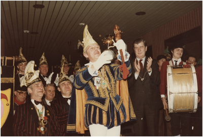 Prins Henk Bergman, (alias Henk d'n Halve) met de Raad van Elf, Burgemeester Elsen