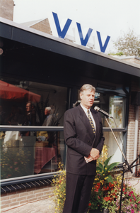 Serie van 5 foto's van de officiële opening van het V.V.V. kantoor