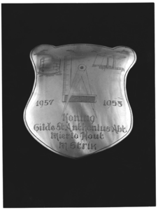 Gilde St. Antonius Abt Mierlo Hout. Schild van M.Strik. Koning St. Antonius Abt, Mierlo Hout 1957-1958