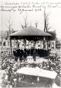 Installatie van P.G.A.G. Panken als burgemeester van  Groot-Eersel , bestaande uit Eersel, Duizel en Steensel